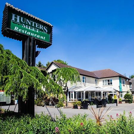 Hunters Meet Hotel Hatfield Heath Exterior photo